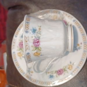 Liling fine china cup and saucer
